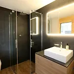 Апартаменти Derby Ski-in/out Зас-Фе